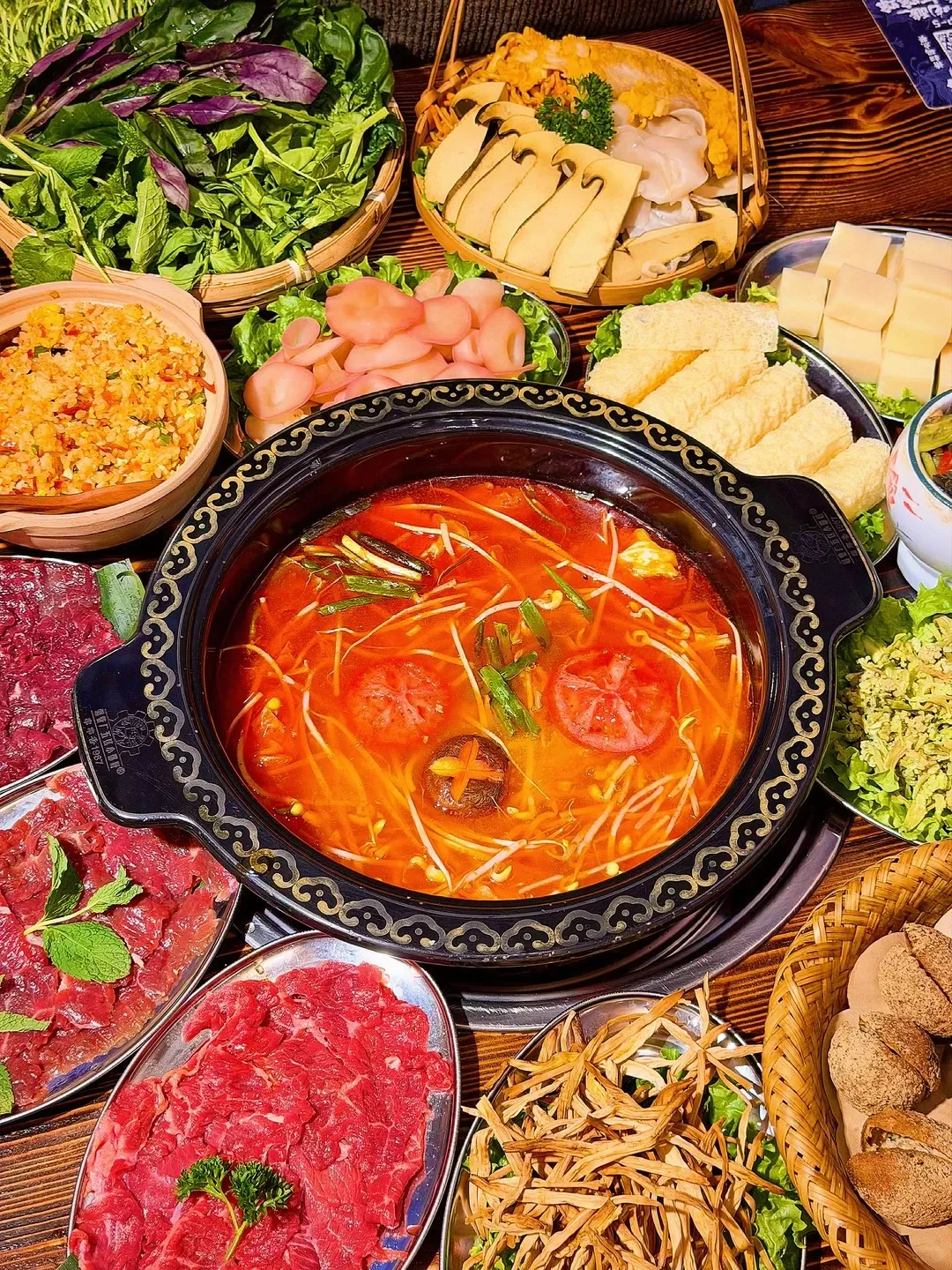 Kaili Sour Soup Hotpot