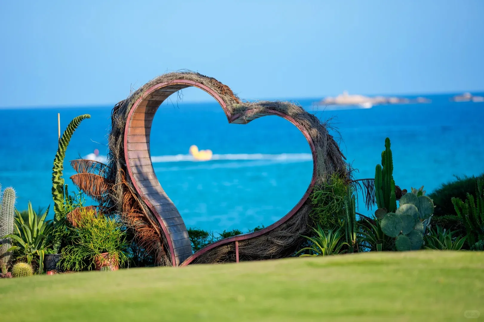 <span>Hainan </span><span>— China's Tropical </span><span>Escape</span>