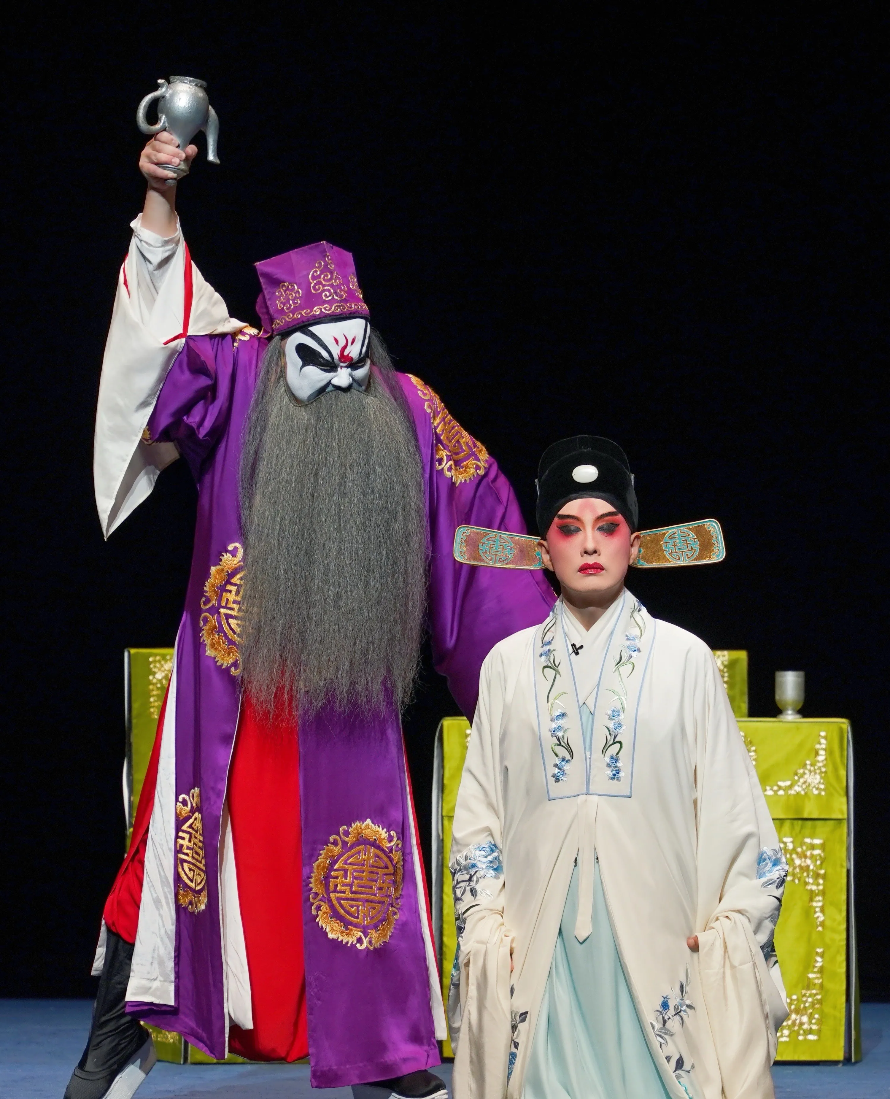 Hear the Echoes of Ancient China